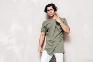 Algodão, poliéster ou misto: qual tecido escolher na camiseta?